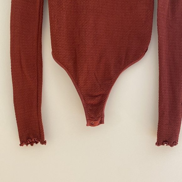 Free People Make It A Mock Neck Seamless Bodysuit - Picture 4 of 6